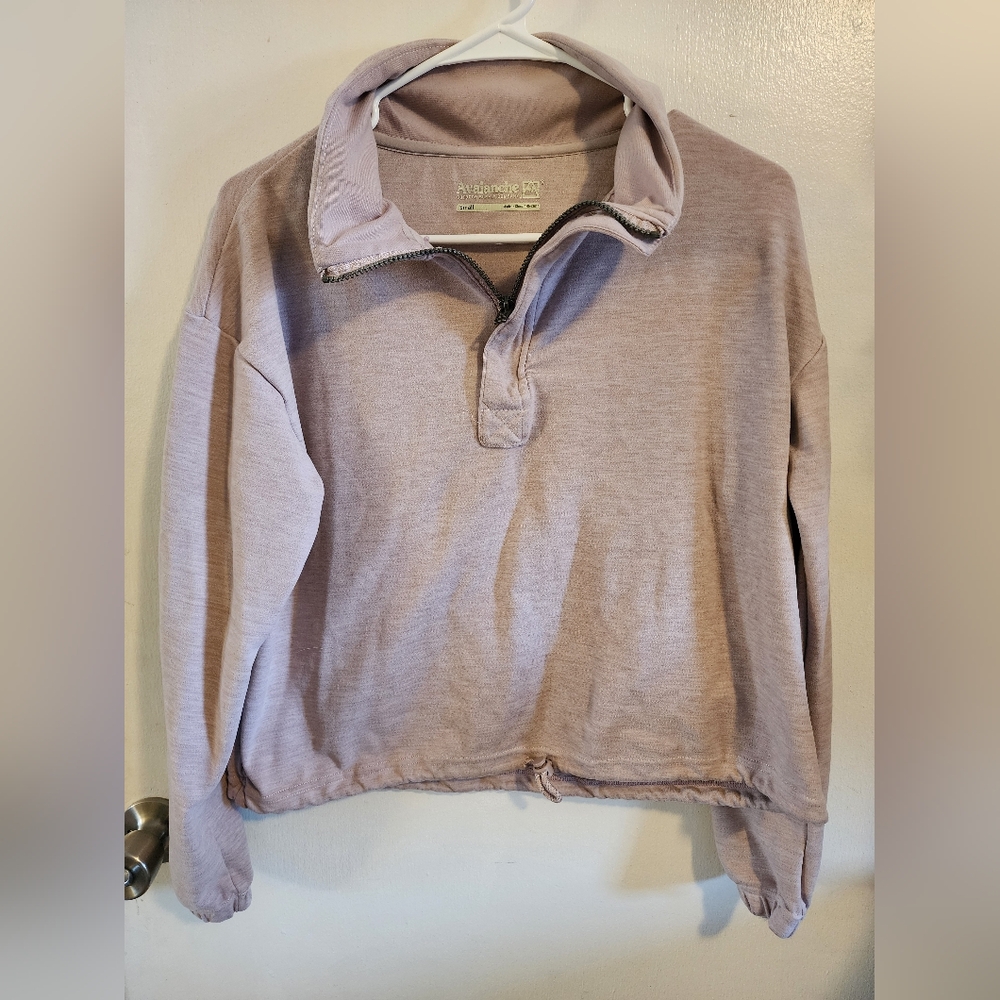 Avalanche Womens Pink Sweater - Size Small - Outdoor/Athletic